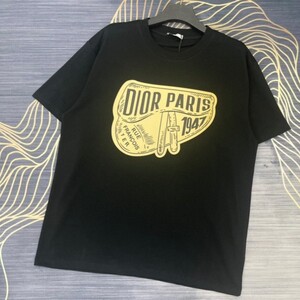 디올 DIOR PARIS 1947 패치티셔츠 블랙